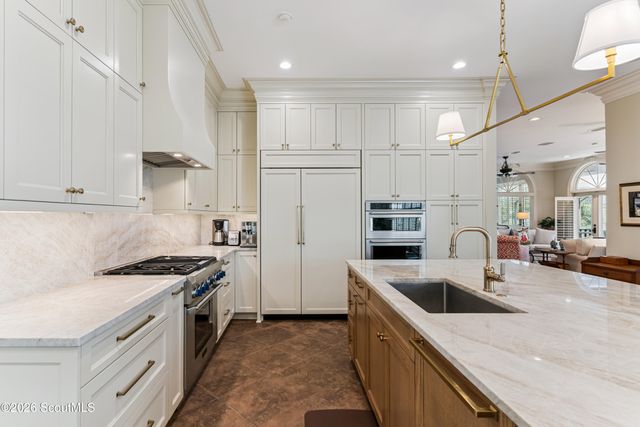 423 Mimosa Drive, St. Simons Island, GA 31522