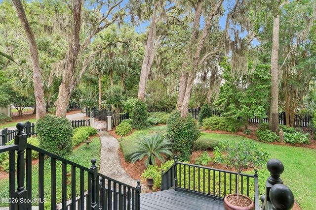 423 Mimosa Drive, St. Simons Island, GA 31522