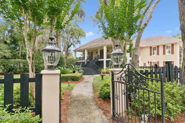 423 Mimosa Drive, St. Simons Island, GA 31522