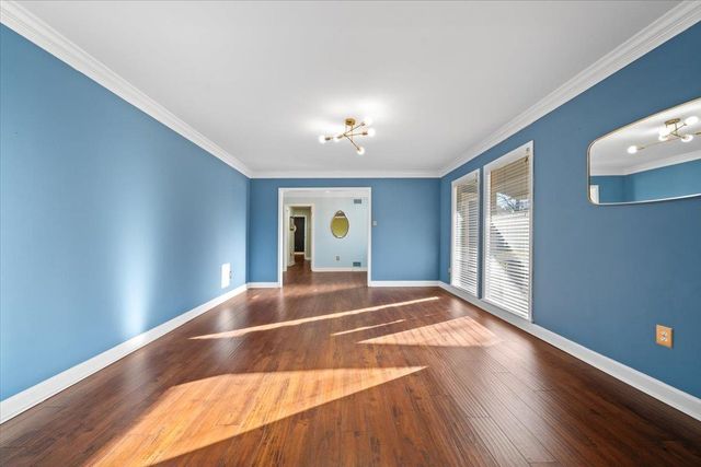 2220 HICKORY CREST DR, Memphis, TN 38119