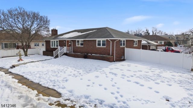 6 E 2Nd St, Woodbridge Twp., NJ 07064