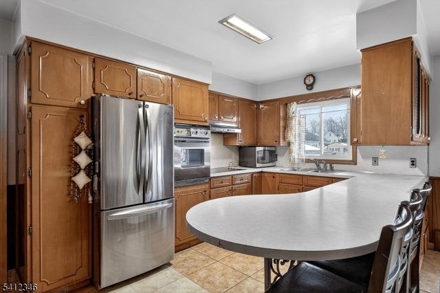 6 E 2Nd St, Woodbridge Twp., NJ 07064