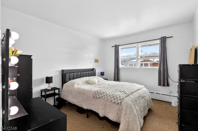 6 E 2Nd St, Woodbridge Twp., NJ 07064