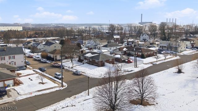 6 E 2Nd St, Woodbridge Twp., NJ 07064