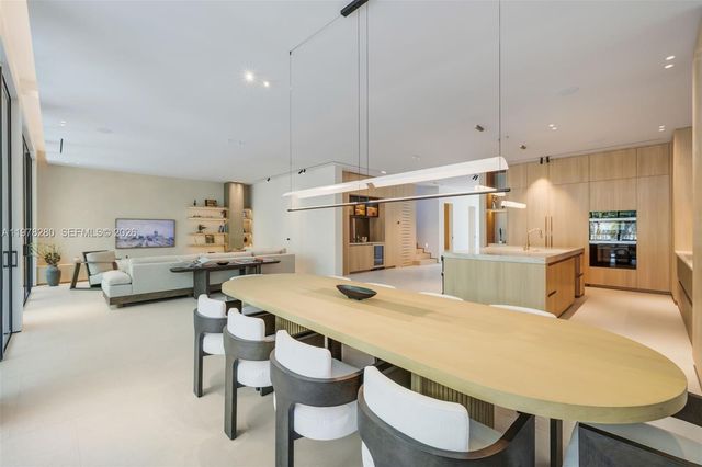 3457 Oak Ave, Miami, FL 33133