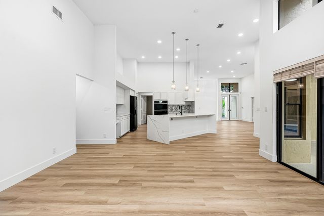 10655 Avenida Santa Ana, Boca Raton, FL 33498