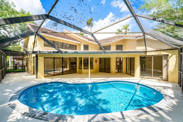 10655 Avenida Santa Ana, Boca Raton, FL 33498