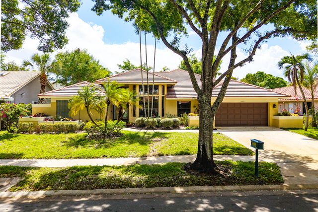 10655 Avenida Santa Ana, Boca Raton, FL 33498