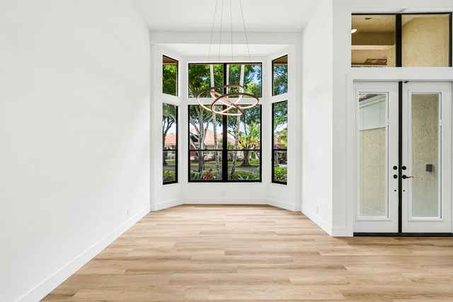 10655 Avenida Santa Ana, Boca Raton, FL 33498