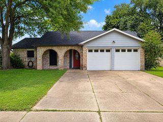 505 E Lambuth Lane, Deer Park, TX 77536