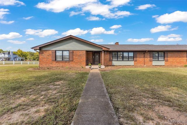 4245 Grier Road, Wetumpka, AL 36092