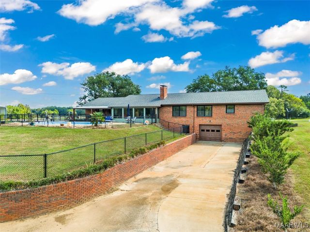 4245 Grier Road, Wetumpka, AL 36092