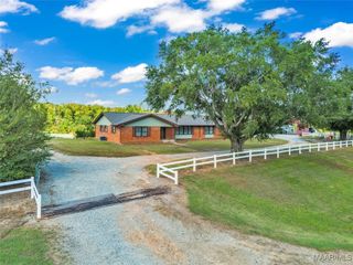 4245 Grier Road, Wetumpka, AL 36092