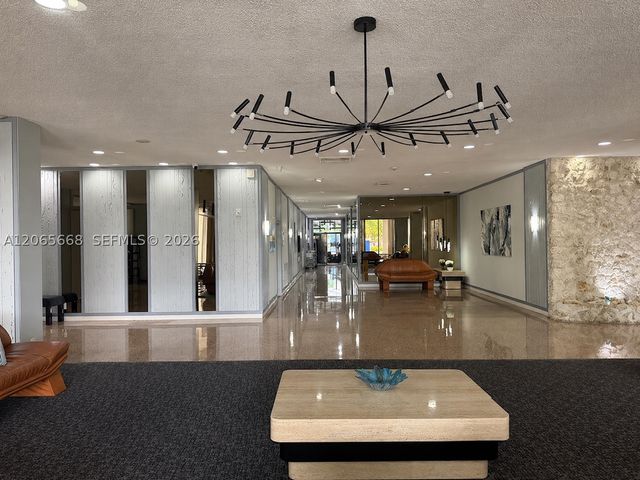 137 Golden Isles Dr 912, Hallandale Beach, FL 33009