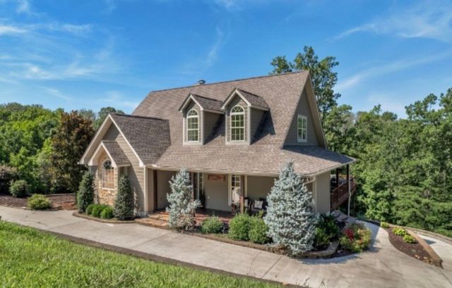 145 High Bridge Rd, Smithville, TN 37166