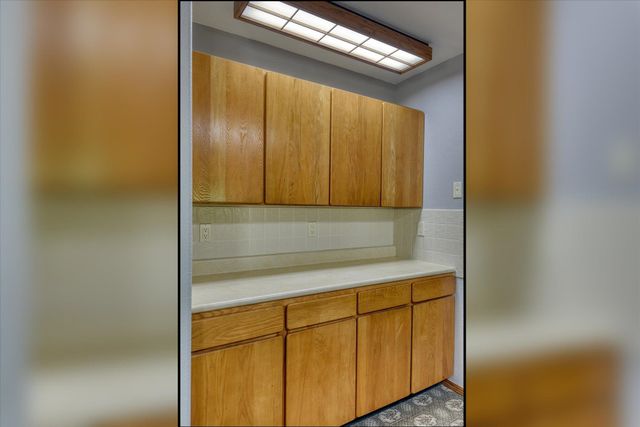 320 S Ramsey St, Tekoa, WA 99033