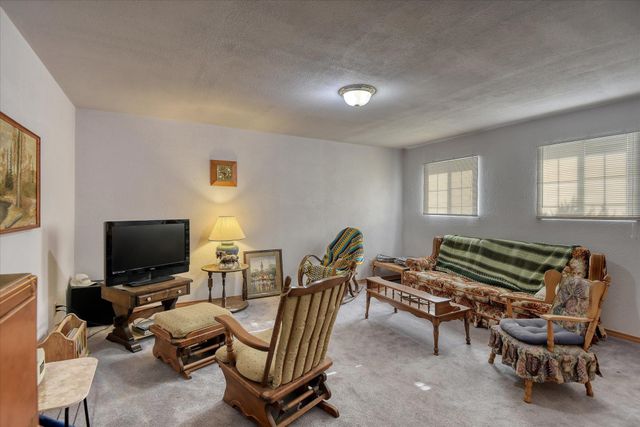 320 S Ramsey St, Tekoa, WA 99033