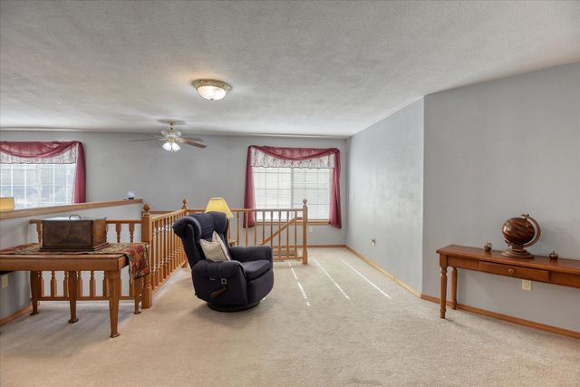 320 S Ramsey St, Tekoa, WA 99033