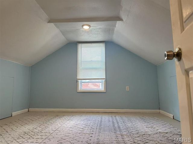 3525 Belaire Place, Beverly Hills, MO 63121