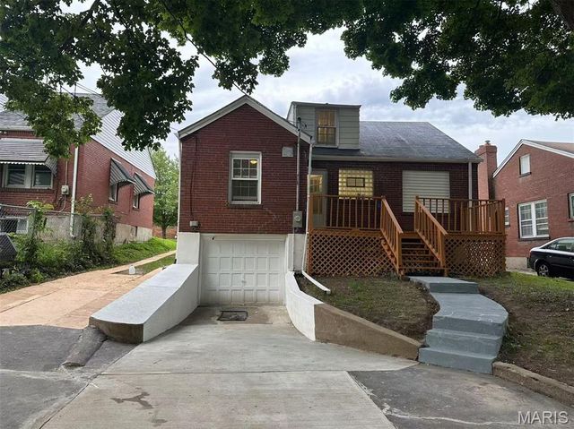 3525 Belaire Place, Beverly Hills, MO 63121