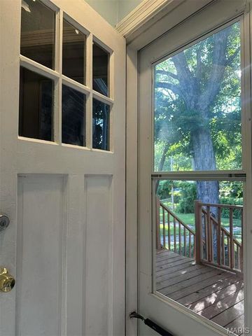 3525 Belaire Place, Beverly Hills, MO 63121