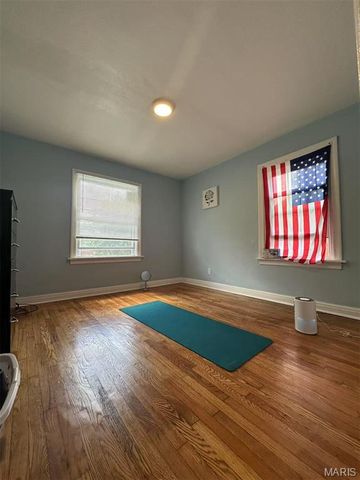 3525 Belaire Place, Beverly Hills, MO 63121