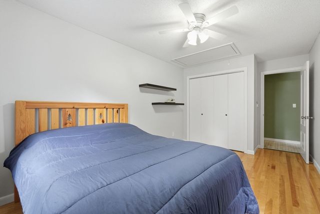 6 Madison Ave, Southampton, MA 01073