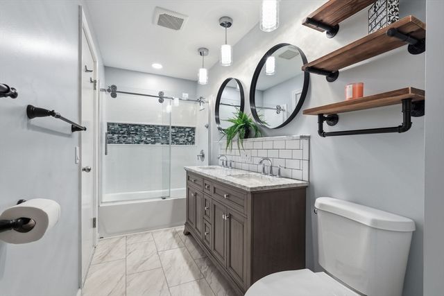 6 Madison Ave, Southampton, MA 01073