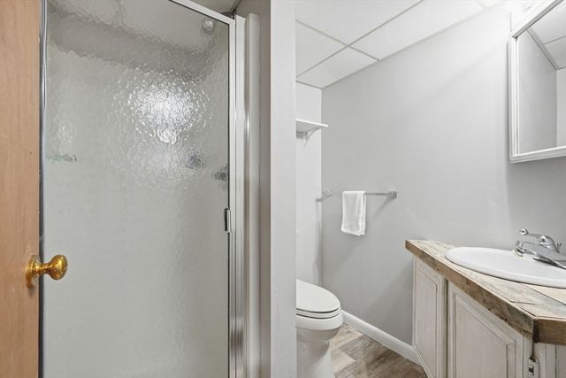 6 Madison Ave, Southampton, MA 01073