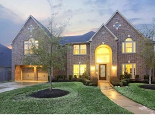 16107 Finnigans Circle, Houston, TX 77044