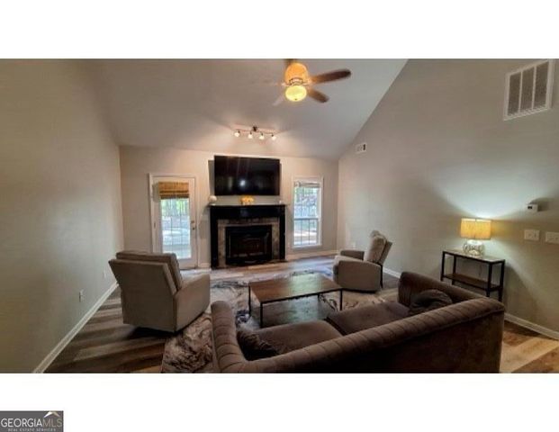 162 White Antelope Street, Waleska, GA 30183