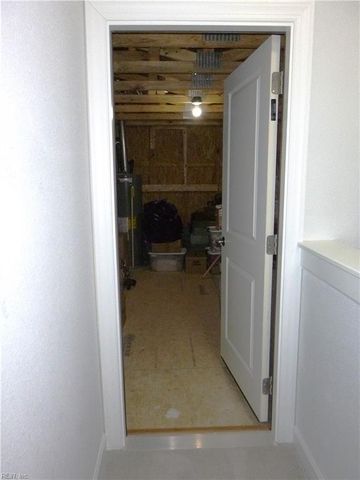 2231 Jolliff Landing PW, Chesapeake, VA 23321