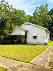 607 Dexter Avenue, Mobile, AL 36604