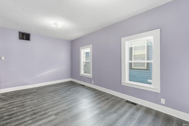 4403 Warsaw Street, Fort Wayne, IN 46806