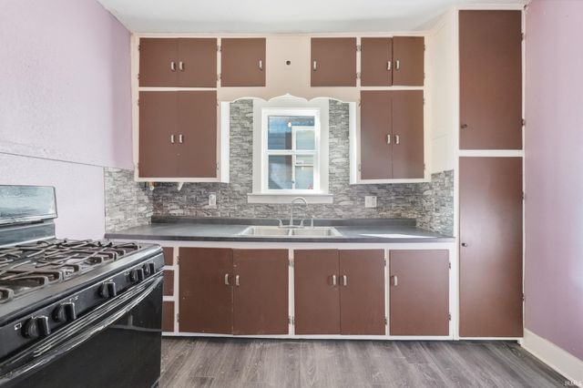 4403 Warsaw Street, Fort Wayne, IN 46806