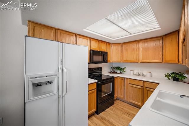 2440 Hamlet Lane B, Colorado Springs, CO 80918