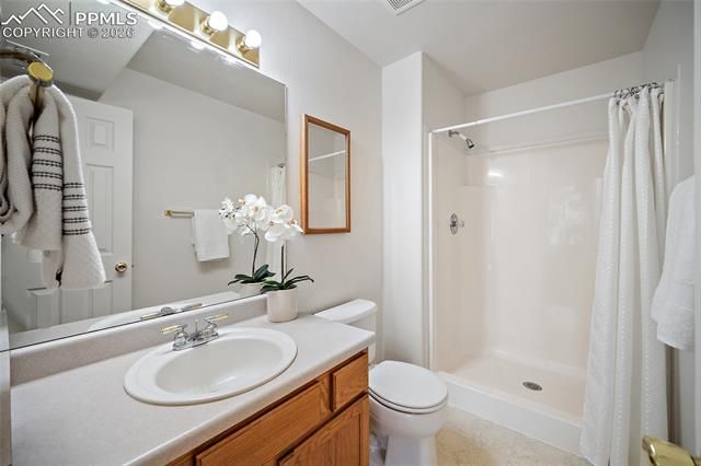2440 Hamlet Lane B, Colorado Springs, CO 80918