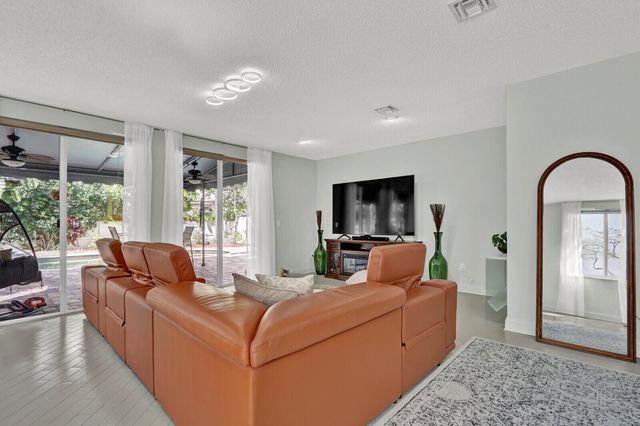 2063 Cezanne Road, West Palm Beach, FL 33409