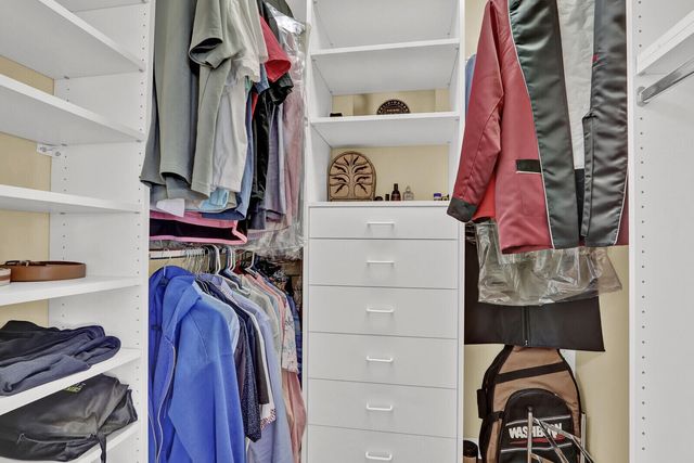 2063 Cezanne Road, West Palm Beach, FL 33409