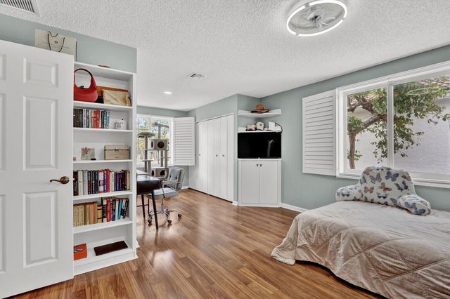 2063 Cezanne Road, West Palm Beach, FL 33409