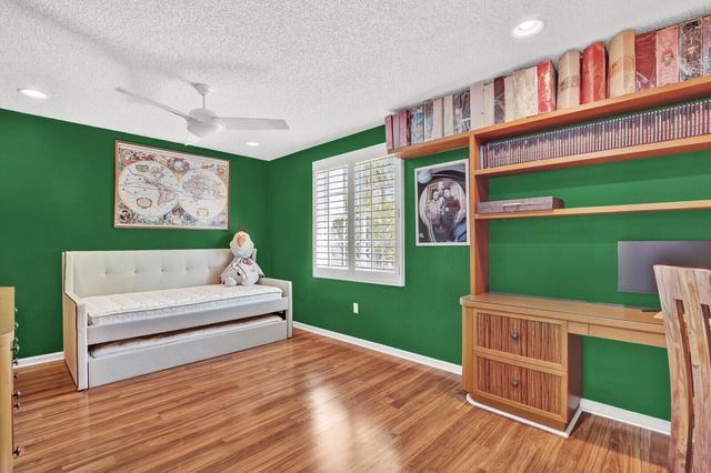 2063 Cezanne Road, West Palm Beach, FL 33409