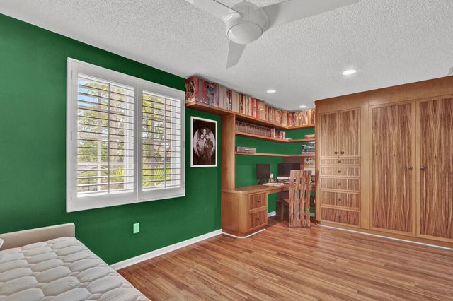 2063 Cezanne Road, West Palm Beach, FL 33409