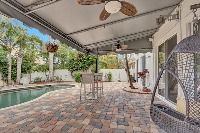 2063 Cezanne Road, West Palm Beach, FL 33409