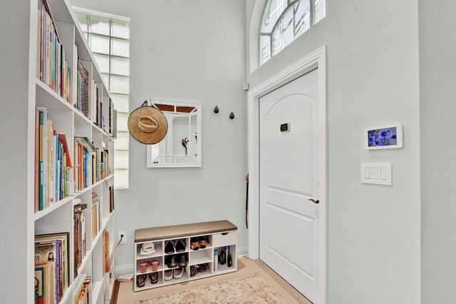 2063 Cezanne Road, West Palm Beach, FL 33409