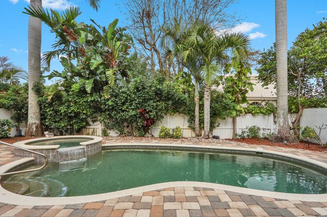 2063 Cezanne Road, West Palm Beach, FL 33409