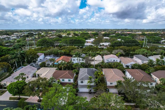 2063 Cezanne Road, West Palm Beach, FL 33409