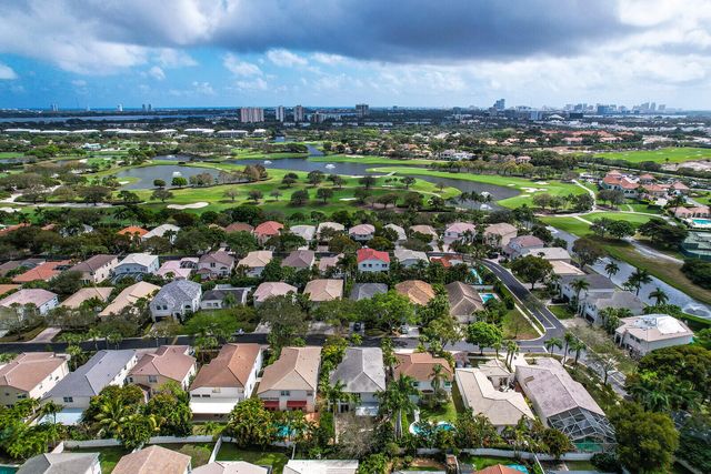 2063 Cezanne Road, West Palm Beach, FL 33409