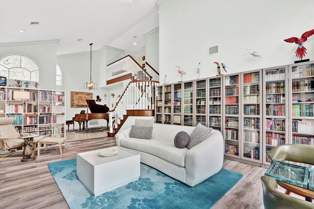 2063 Cezanne Road, West Palm Beach, FL 33409