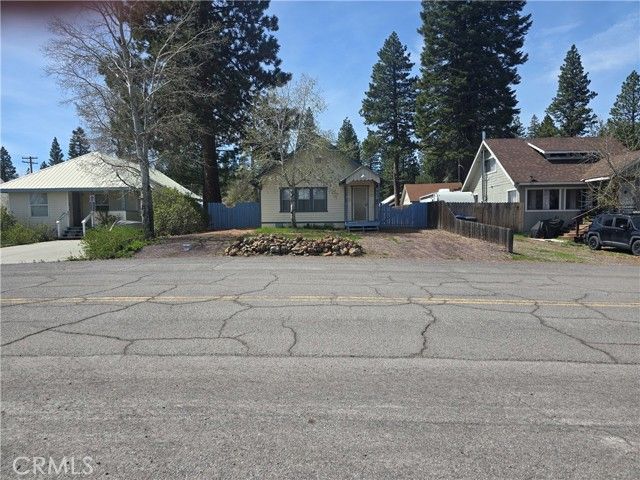 605 Delwood, Westwood, CA 96137