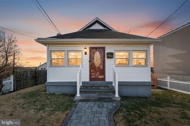 4815 JAY ST NE, Washington, DC 20019